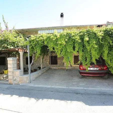 With Parking Space Supetar, Brac - 16807 דירה סופטאר