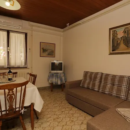 Apartman With Parking Space Supetar, Brac - 16807 *