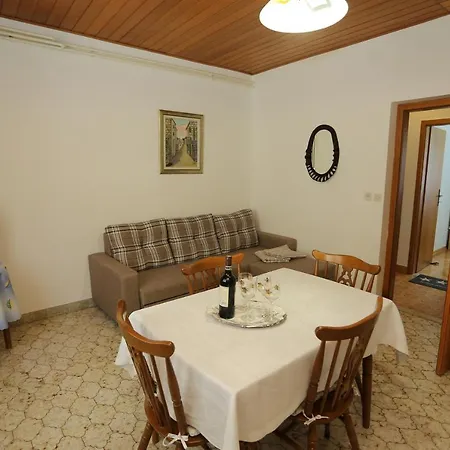Apartman With Parking Space Supetar, Brac - 16807